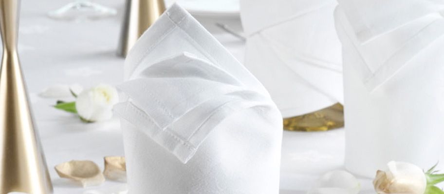 Why Your Restaurant Should Be Using Cloth Napkins